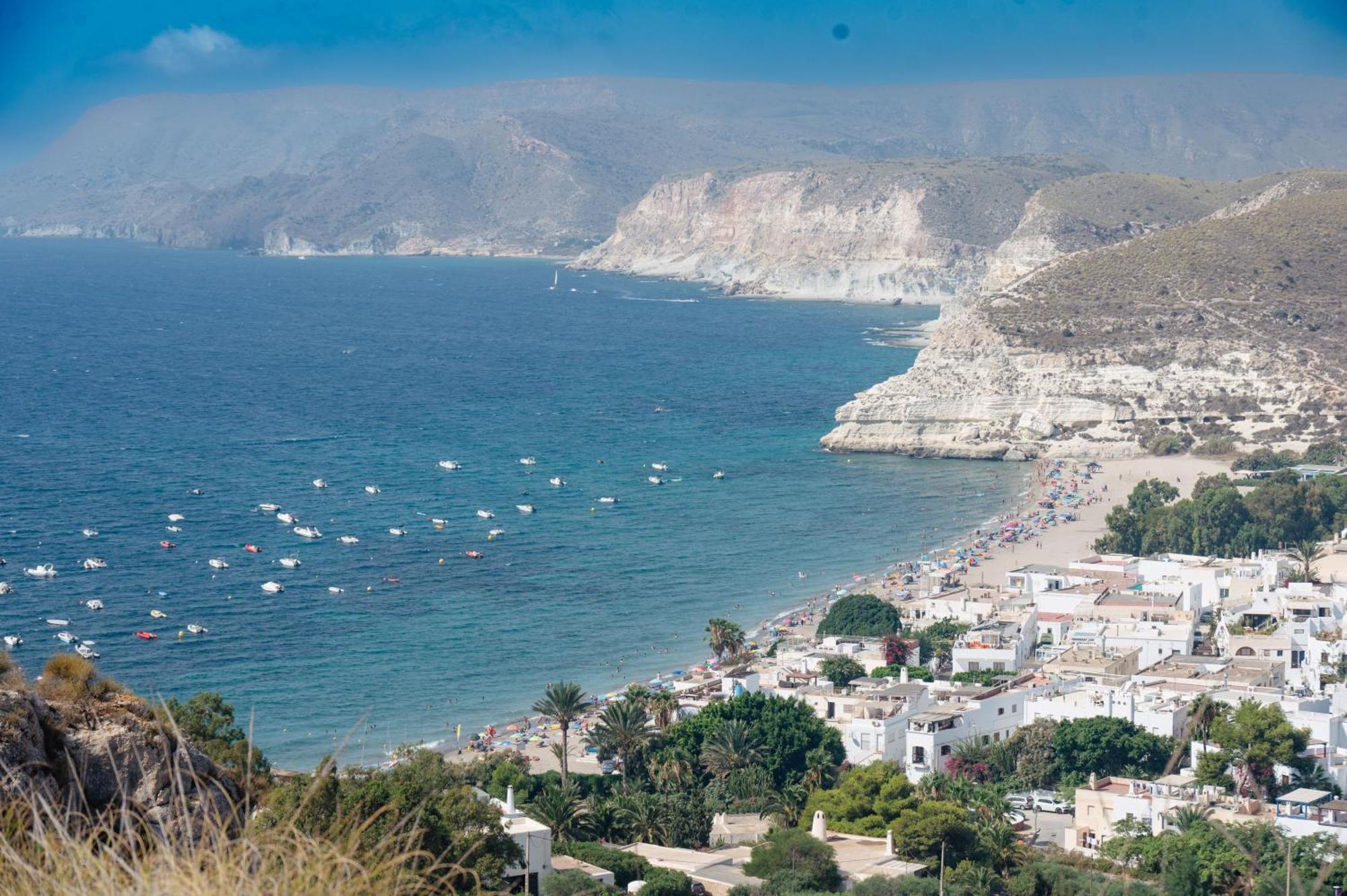 Complejo Turistico Los Bayiyos Agua Amarga  Kültér fotó