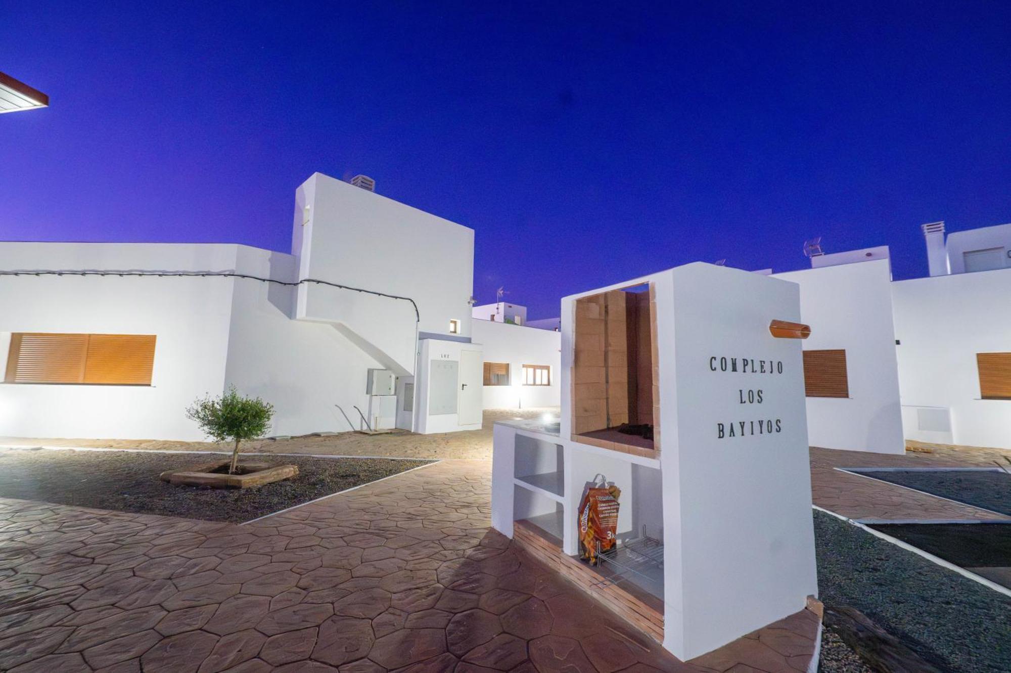 Complejo Turistico Los Bayiyos Agua Amarga  Kültér fotó
